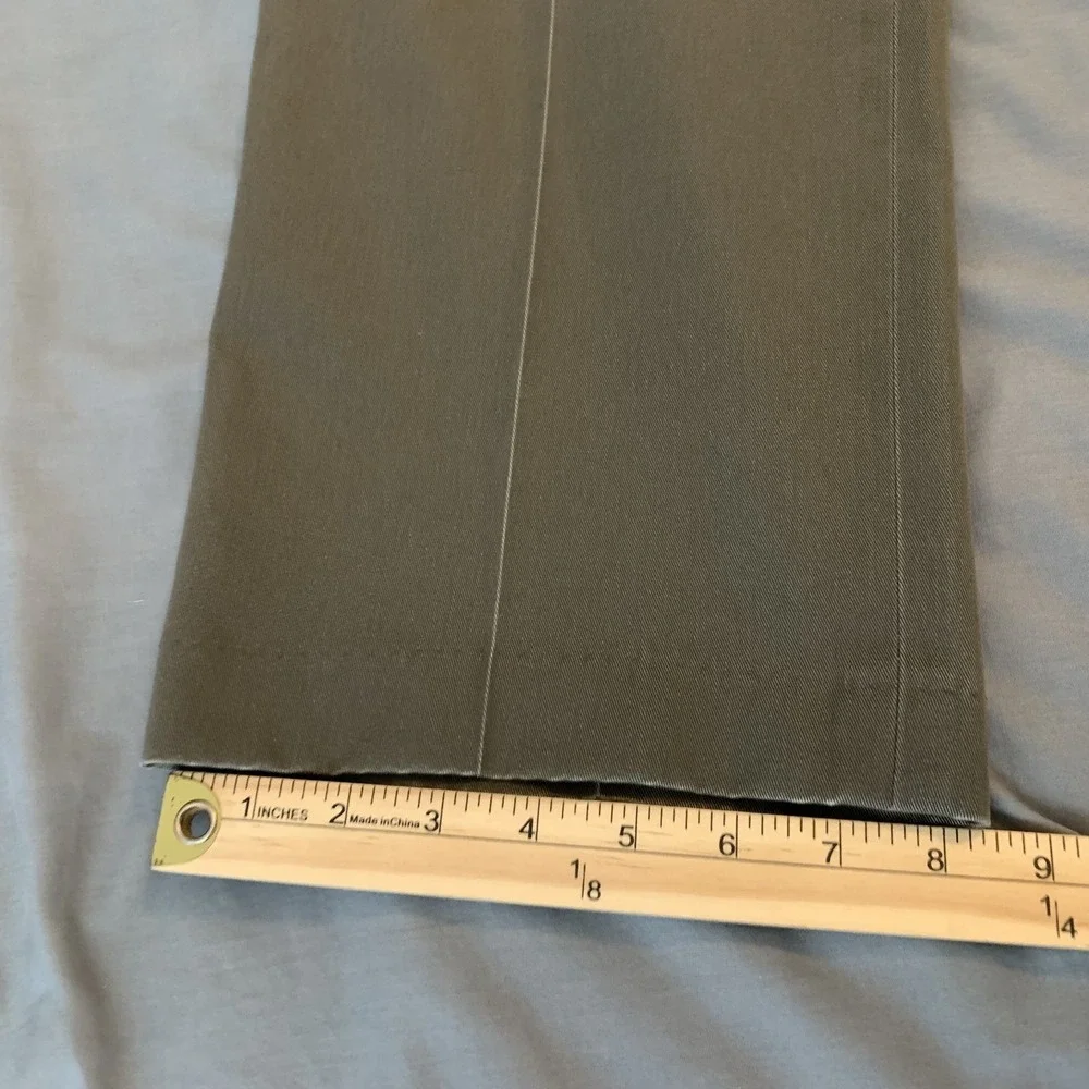 L.L. Bean‎ Pants Mens 37x29 Green Classic Fit Pleated Chino Straight Leg Casual